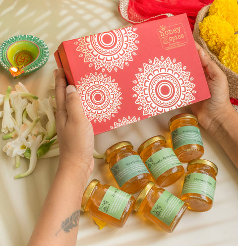 Gift set – includes assorted natural honey jars for festive gifting